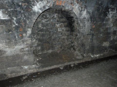 
Mangaroa Tunnel refuge, January 2013